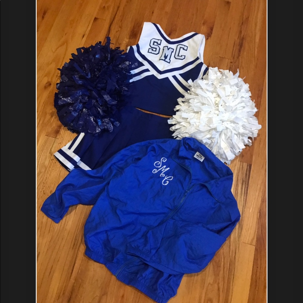 1 Authentic College Cheerleading Uniform *\0/* Gem